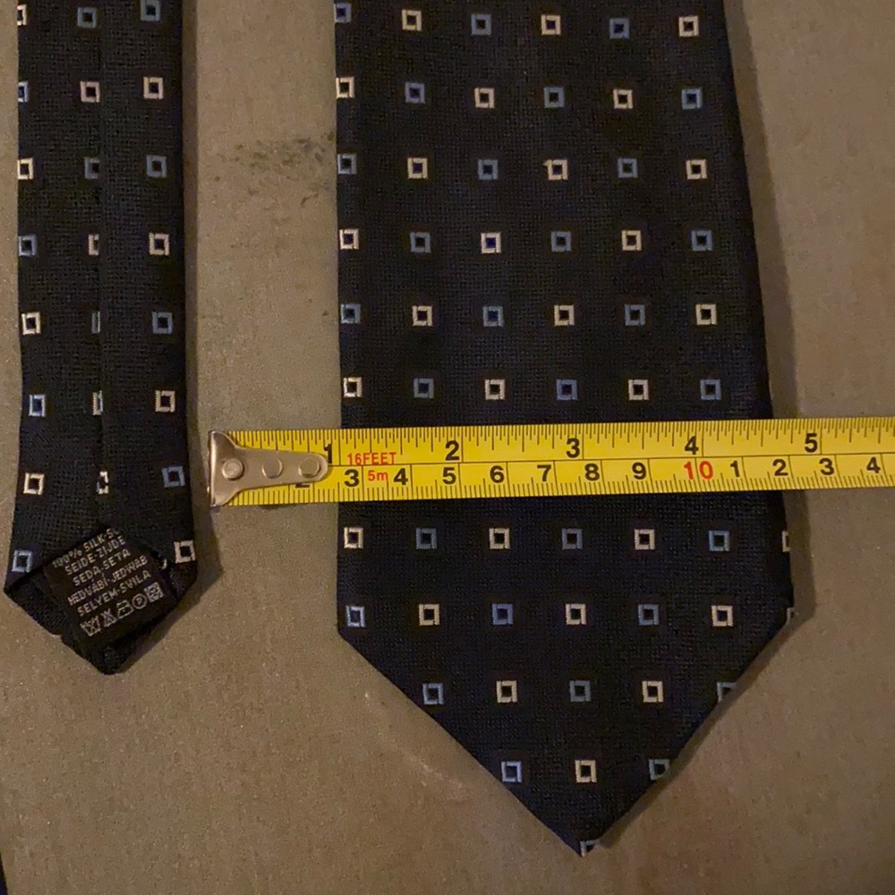 Paul Smith necktie.